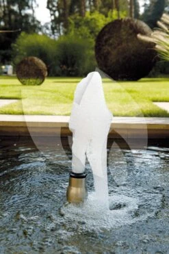 Oase Aquarius Universal Premium 6000 Fonteinpomp -Vijverbenodigdheden aquarius universal premium 5000 fonteinpomp 56617 2 0 666x1000 4