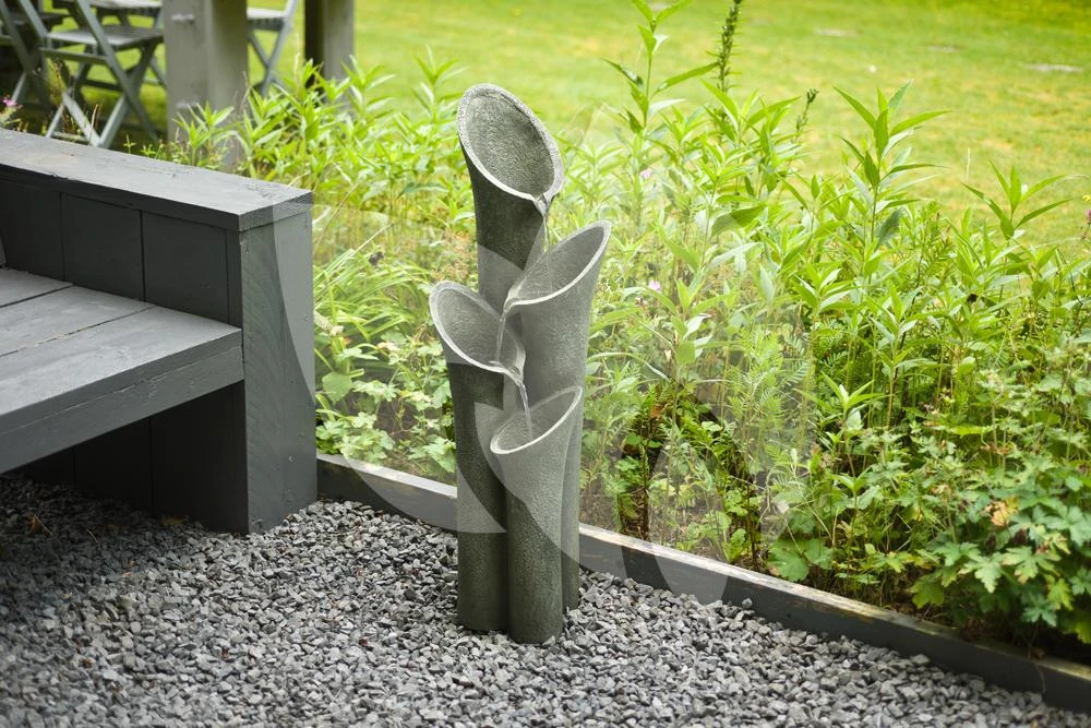 Montreux Waterornament 1 Montreux Waterornament