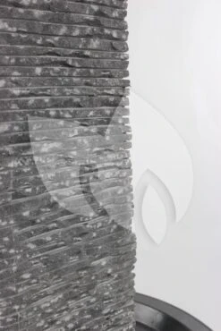 Natuurstenen Waterornament New York 80x21x21 Cm 7 Natuurstenen Waterornament New York 80x21x21 Cm -Vijverbenodigdheden natuurstenen waterornament new york 80x21x21 cm 2 0 667x1000