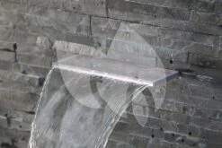 Ubbink Niagara Acryl Waterval 60 Cm Led -Vijverbenodigdheden niagara acryl waterval 30 cm led 1 0 1000x667