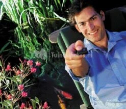 OASE InScenio FM-Master 2 Buitenstopcontact Zonder Aardpen (Nederland) 10 OASE InScenio FM-Master 2 Buitenstopcontact Zonder Aardpen (Nederland) -Vijverbenodigdheden oase inscenio fm master 2 buitenstopcontact 36310 4 0 413x358