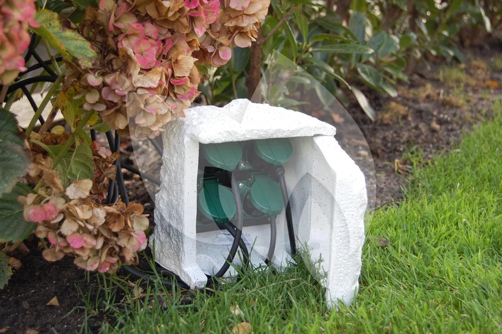 Ubbink StoneDecor 4-voudige Buitencontactdoos 1 Ubbink StoneDecor 4-voudige Buitencontactdoos